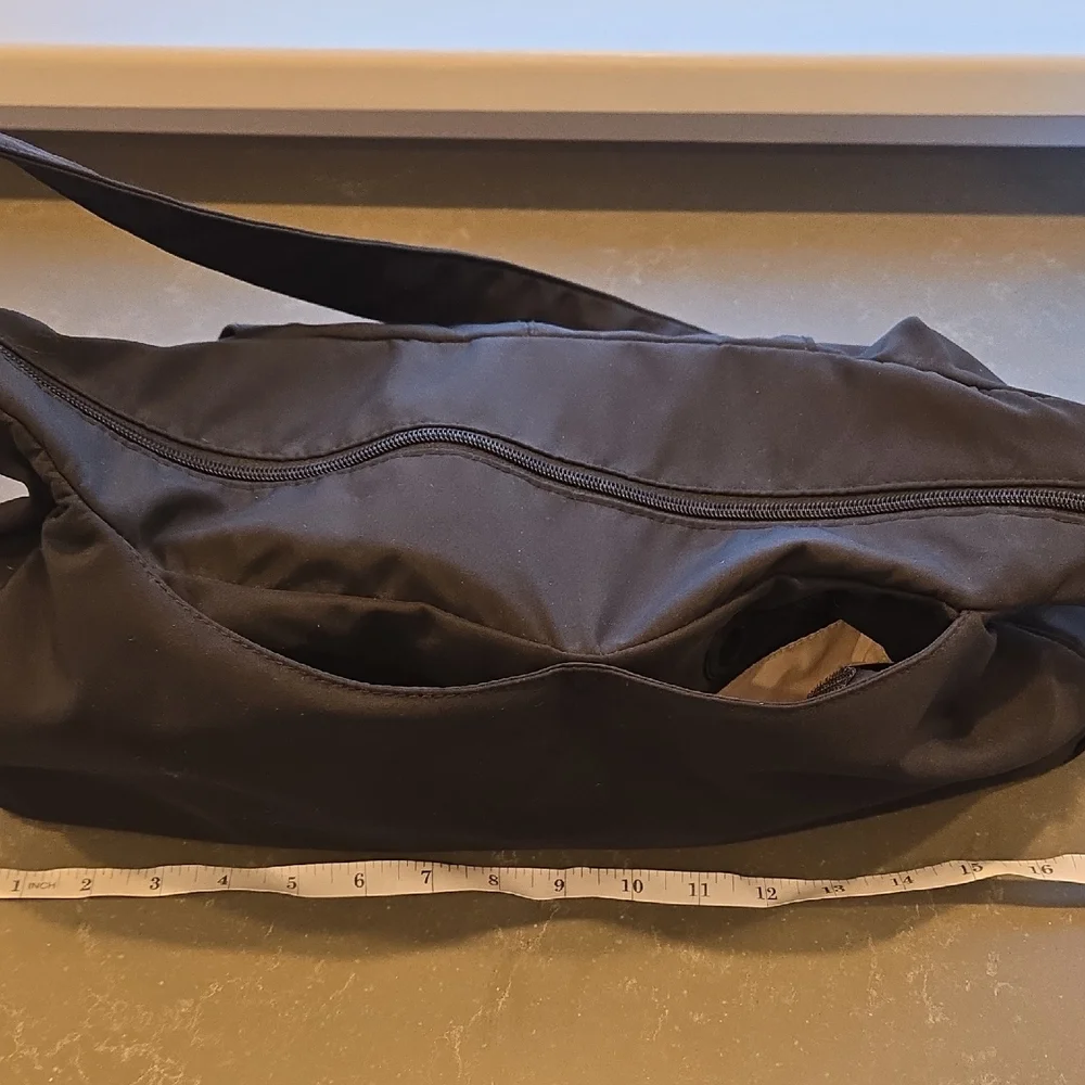 Medela Breast Pump And Storage Cooler Bag